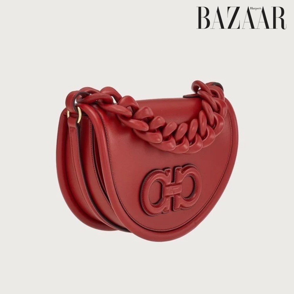 MÙA THU ĐÔNG 2022, SALVATORE FERRAGAMO TRÌNH LÀNG TÚI AURA